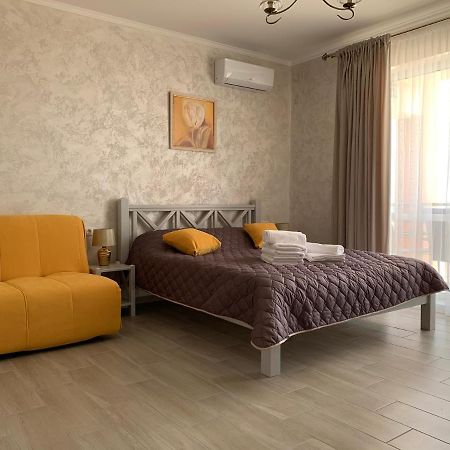 Три Слона Hotel Zatoka Ngoại thất bức ảnh