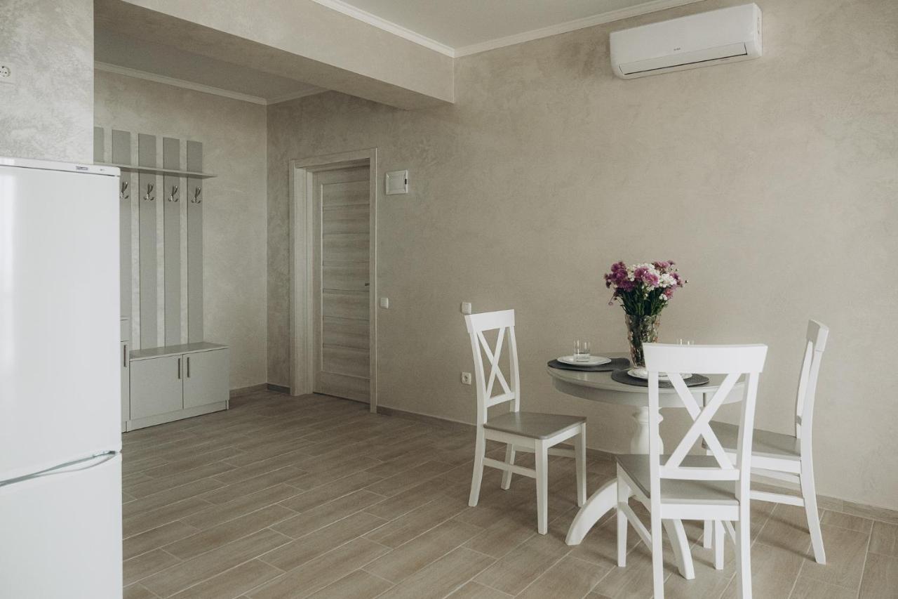 Три Слона Hotel Zatoka Ngoại thất bức ảnh