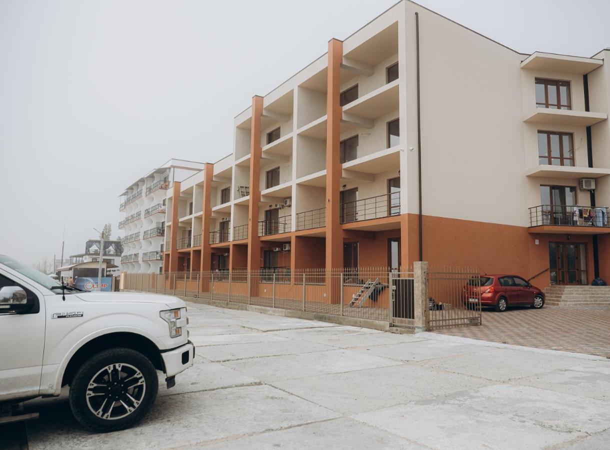 Три Слона Hotel Zatoka Ngoại thất bức ảnh